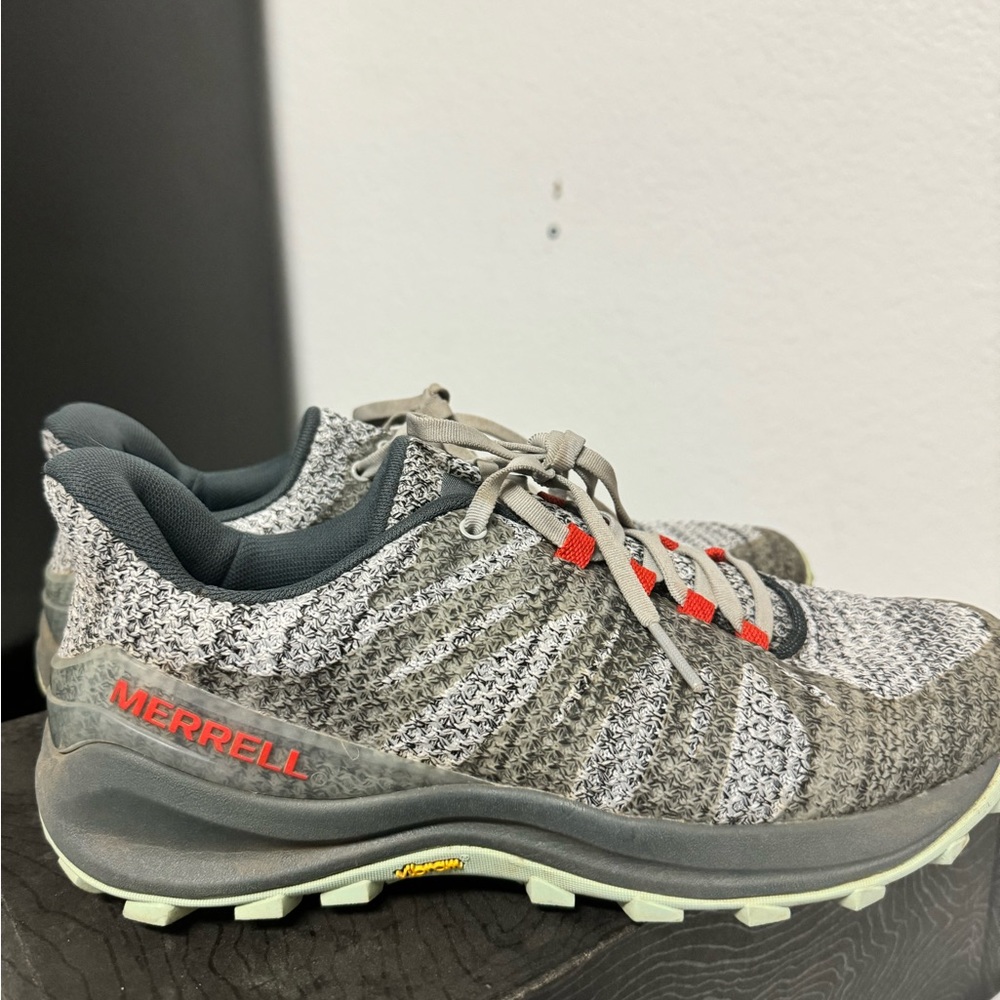 Women’s Merrell Mome Shoe